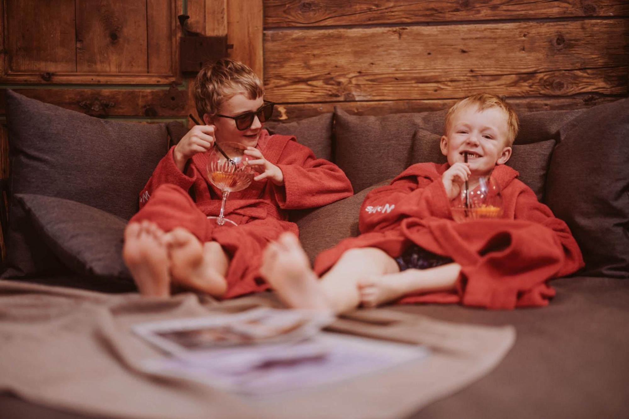 Hotel Gluecksschmiede - Hinterglemm Saalbach-Hinterglemm Zewnętrze zdjęcie