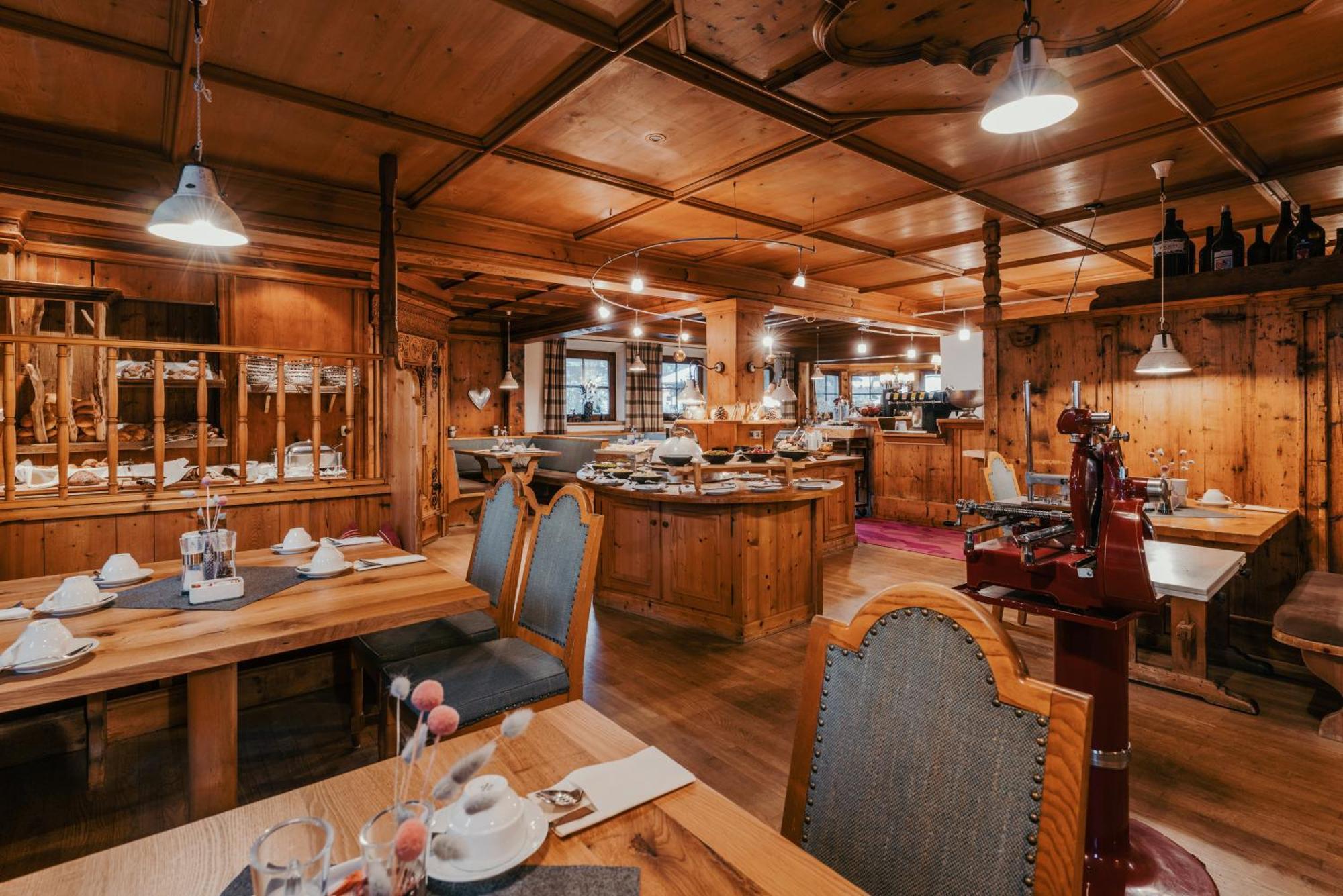 Hotel Gluecksschmiede - Hinterglemm Saalbach-Hinterglemm Zewnętrze zdjęcie